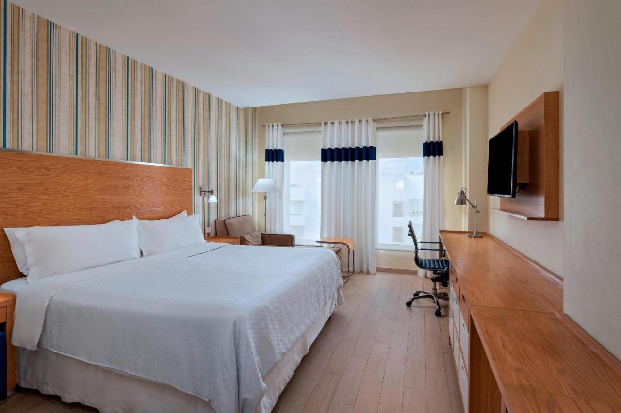 Four Points By Sheraton Cancun Centro Εξωτερικό φωτογραφία