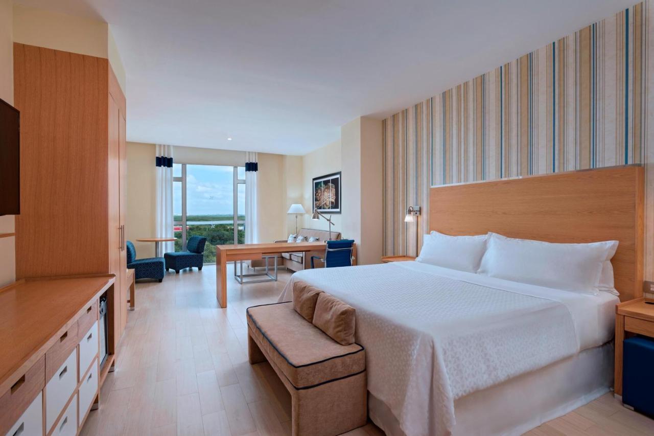 Four Points By Sheraton Cancun Centro Εξωτερικό φωτογραφία
